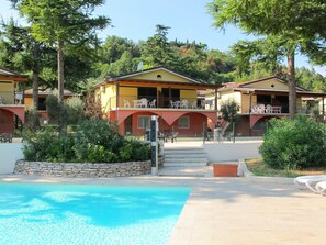 Pool - Nice apartment for 6 people with WIFI, A/C, pool, TV, terrace and pets allowed (Pieve Vecchia)