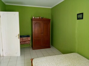 6 Schlafzimmer, WLAN