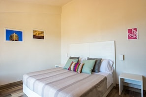 2 chambres, Wi-Fi gratuit, draps fournis