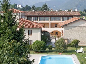 Exterior - Nice apartment for 6 guests with A/C, pool, WIFI, TV, patio and pets allowed (Salò)