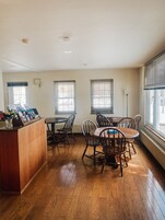 Daily buffet breakfast (JPY 2000 per person)