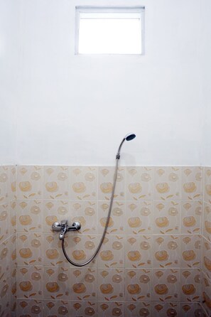 Family Suite | Bathroom