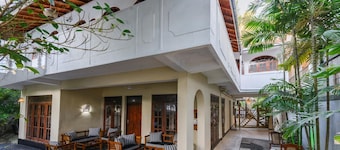 Bright Sunshine Guest House