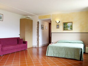 1 slaapkamer, reisbedje, gratis wifi, beddengoed