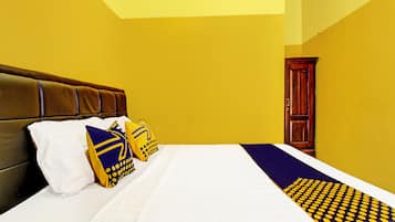 Double Room | Free WiFi, bed sheets