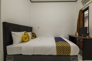Double Room | Free WiFi, bed sheets