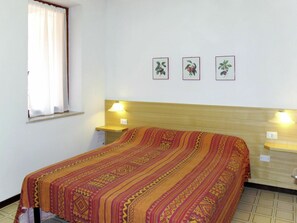 2 habitaciones, cuna de viaje, wifi gratis y ropa de cama 