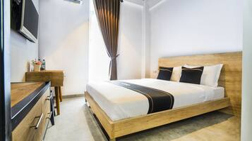 مكتب وواي فاي مجانًا وملاءات أسرّة