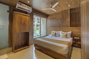 Dobbeltrom – deluxe | Sengetøy i egyptisk bomull, sengetøy av topp kvalitet og skrivebord