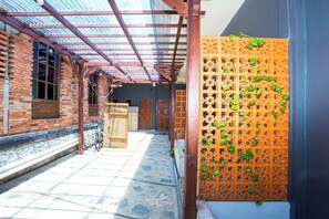 Interior detail - Hotel O Pondok Kartini (Jepara)