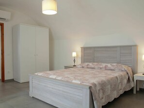 2 chambres, accès au Wi-Fi (inclus), literie fournie