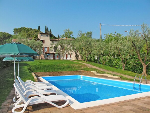 Water, Sky, Property, Swimming Pool, Plant, Azure, Building, Nature, Shade, Rectangle