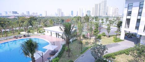Indoor pool, outdoor pool