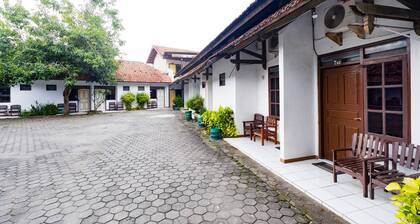 Hotel O Sartika Inn Pati