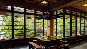 【最上階】 洋室ツイン | 低刺激性寝具、羽毛の掛け布団、セーフティボックス (室内)、デスク
