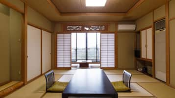Japanese Style Room for 4 Guests, Mt. Fuji view #1 NoSmoking | In-room safe, bed sheets