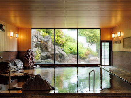 Hot springs. Wakamiro