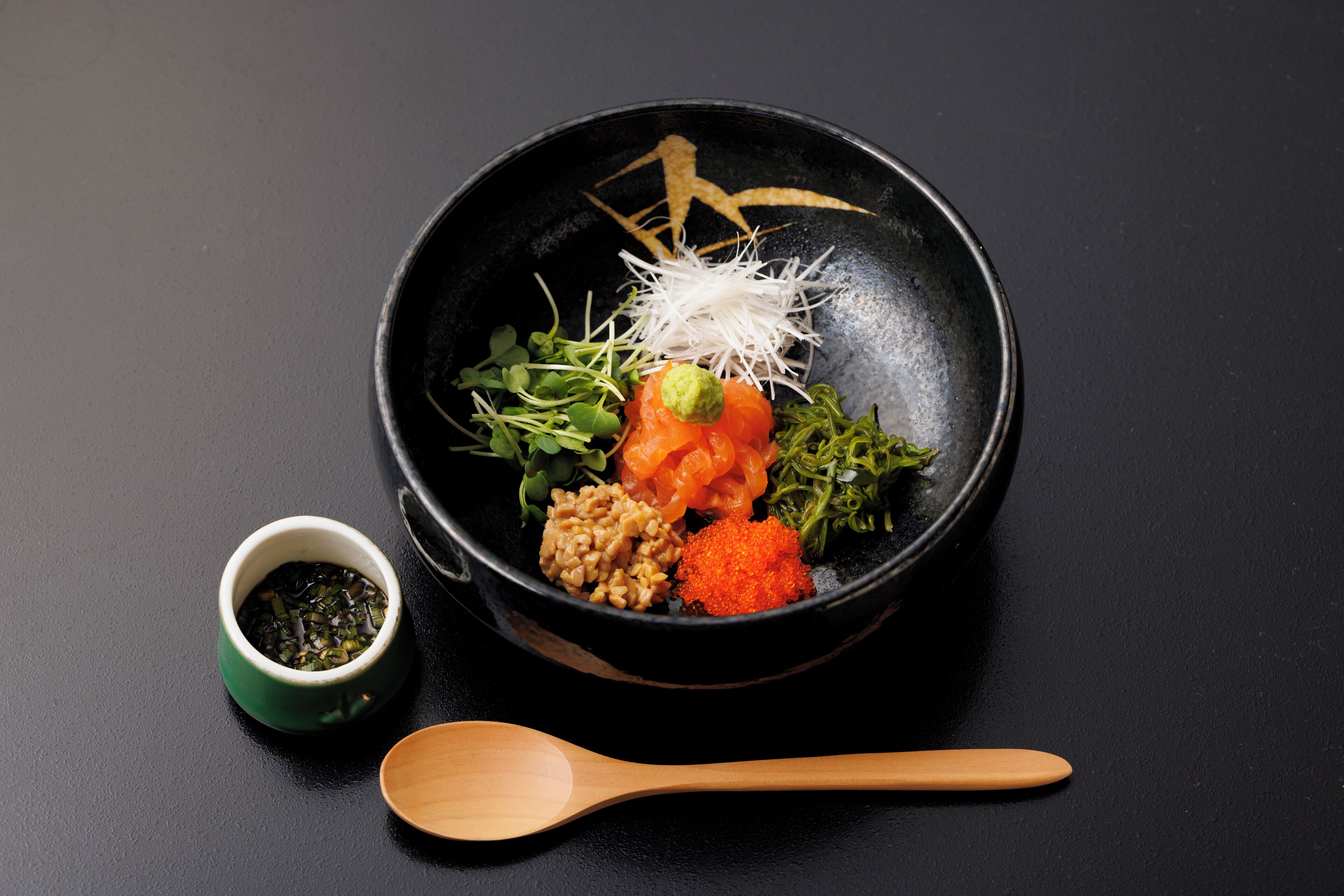餐饮
