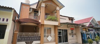 Hotel O Az Zahra Residence Syariah