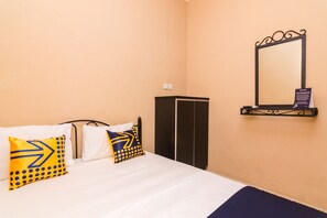 Double Room | Free WiFi, bed sheets