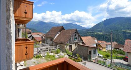 Cosy apartment for 4 people with WIFI, TV, balcony and pets allowed