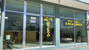 Property entrance - Hotel Escalante (Progreso)
