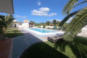 Piscina externa