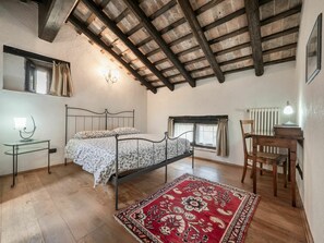 2 Schlafzimmer, Reisekinderbett, kostenloses WLAN