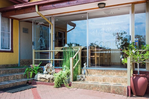 Marle' Lodge Bed & Breakfast