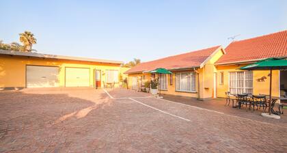 Marle' Lodge Bed & Breakfast