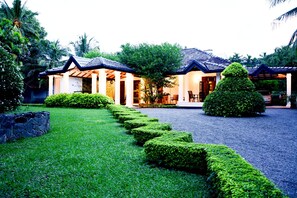 Garden - Camellia Dwellings (Hikkaduwa)