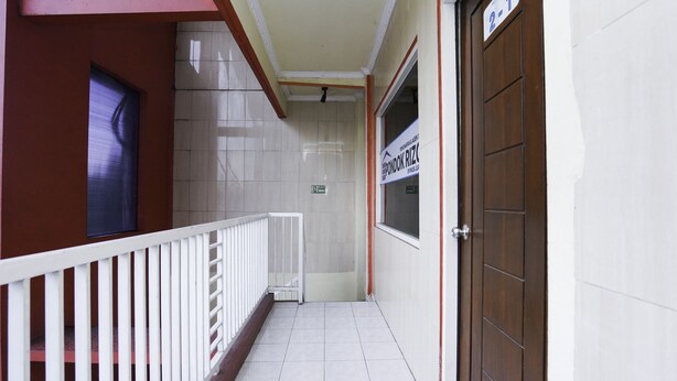 Interior detail - Pondok Rizqi Syariah (Sidoarjo)