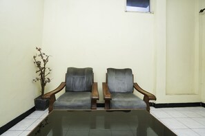 Lobby sitting area - Pondok Rizqi Syariah (Sidoarjo)