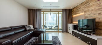 JS Residence Hotel Okpo