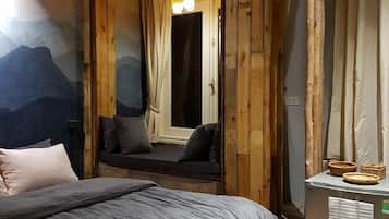 3 bedrooms, individually decorated, individually furnished