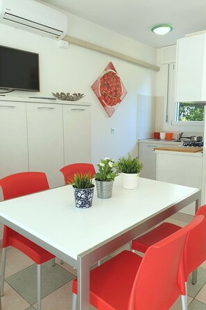 Dineren