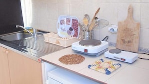Fridge, stovetop, cookware/dishes/utensils - Villa Gesthimani (Sithonia)