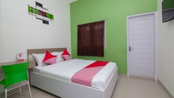 Kamar Double Standar | Wi-Fi gratis dan seprai linen