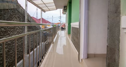 Super OYO 2808 D'residence Syariah