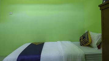 Economy Single Room | WiFi (free), bed sheets
