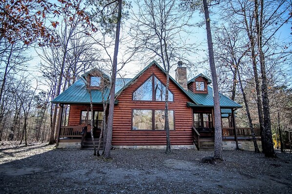 Exterior - Bella Lodge- Broken Bow/Hochatown- 3bd (Broken Bow)