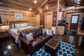 Télévision à écran plat, cheminée