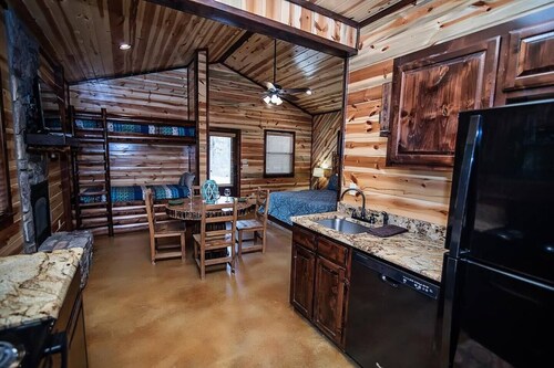 Easy Livin`- Broken Bow/Hochatown- 1bd