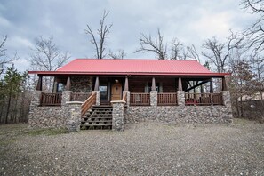 Exterior - Lake Ridge Retreat- Broken Bow/Hochatown- 2bd (Broken Bow)