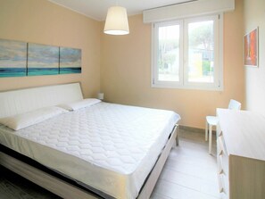 2 habitaciones, cuna de viaje, wifi y ropa de cama 