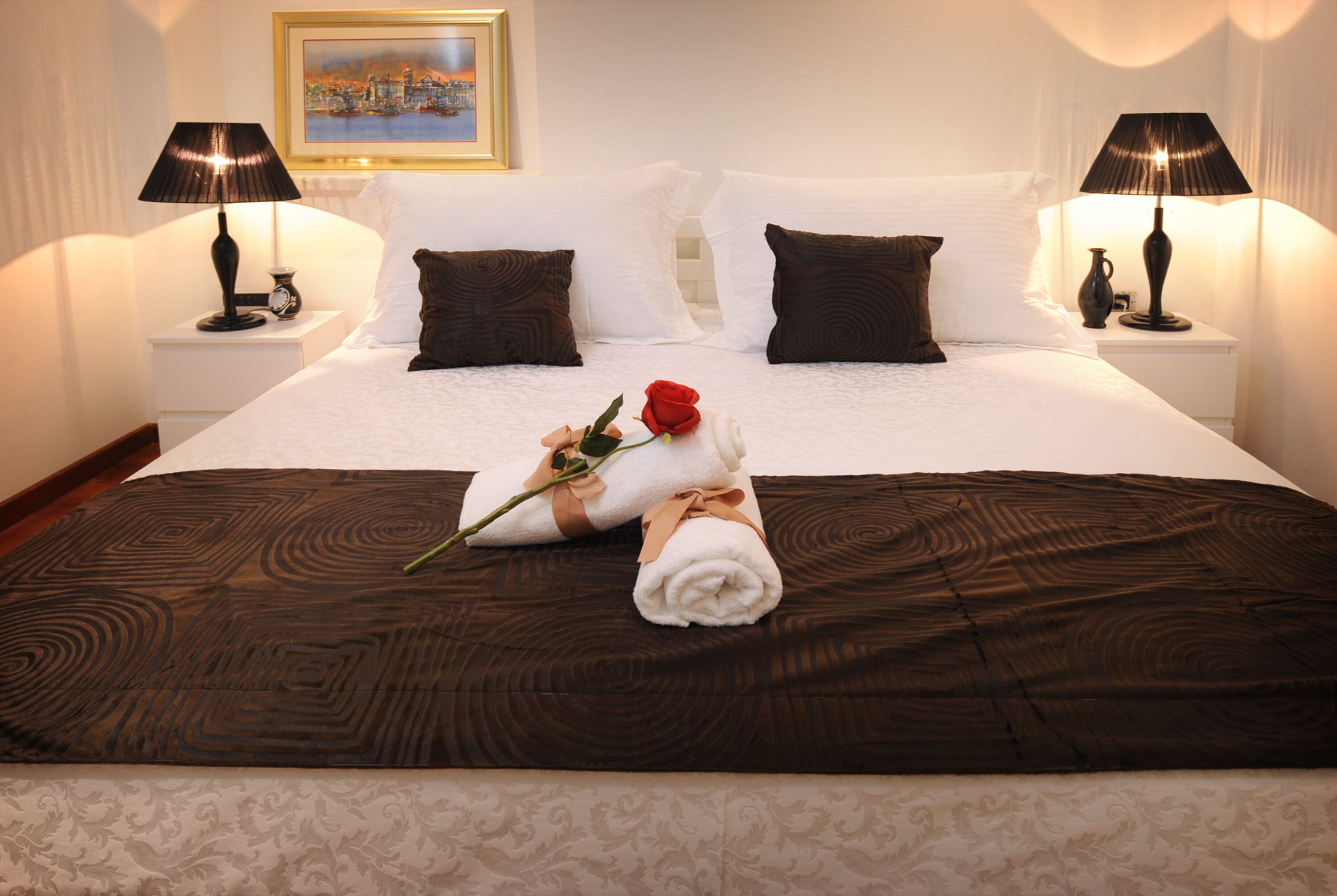 Deluxe Apartment, 1 Bedroom | Desk, soundproofing, iron/ironing board, free WiFi