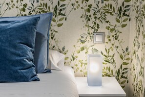 1 slaapkamer, een strijkplank/strijkijzer, gratis wifi, beddengoed