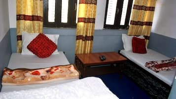 6 bedrooms, in-room safe, laptop workspace, free WiFi