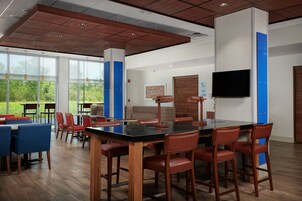 Desayuno bufé gratuito y diario