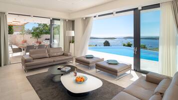 Villa, 4 Bedrooms | Living area | Smart TV